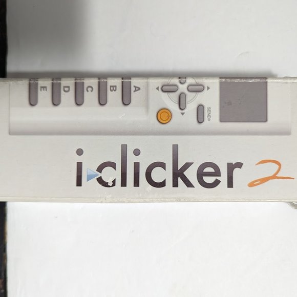 iClicker 2 Student Remote Classroom Response White With Batteries - Picture 2 of 4